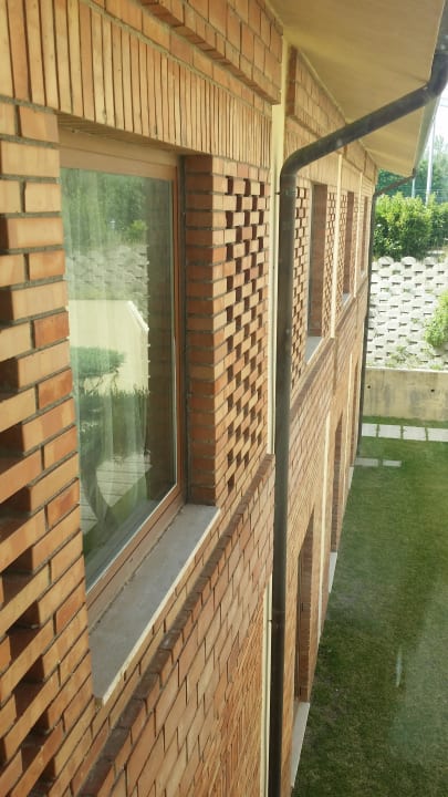 Dreckige Fenster wo man nur hinschaut Il Parco Degli Ulivi