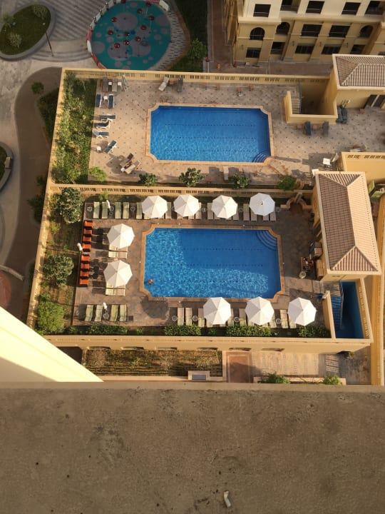 Pool Delta Hotels by Marriott Jumeirah Beach