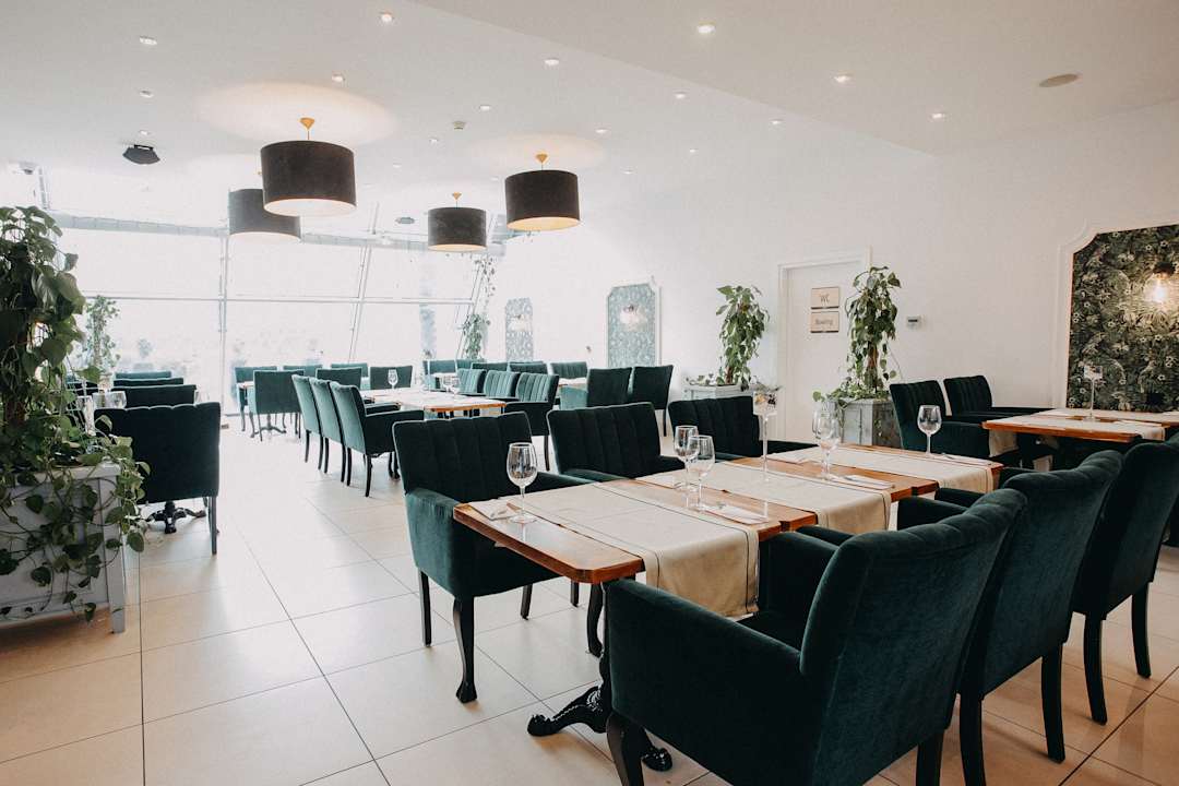 Gastro Hotel Szara Willa