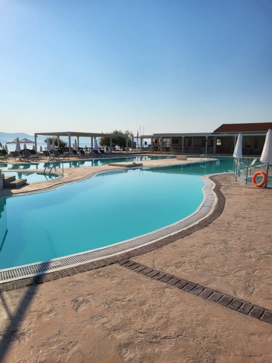 Pool Capo Di Corfu  (Im Umbau/Renovierung)