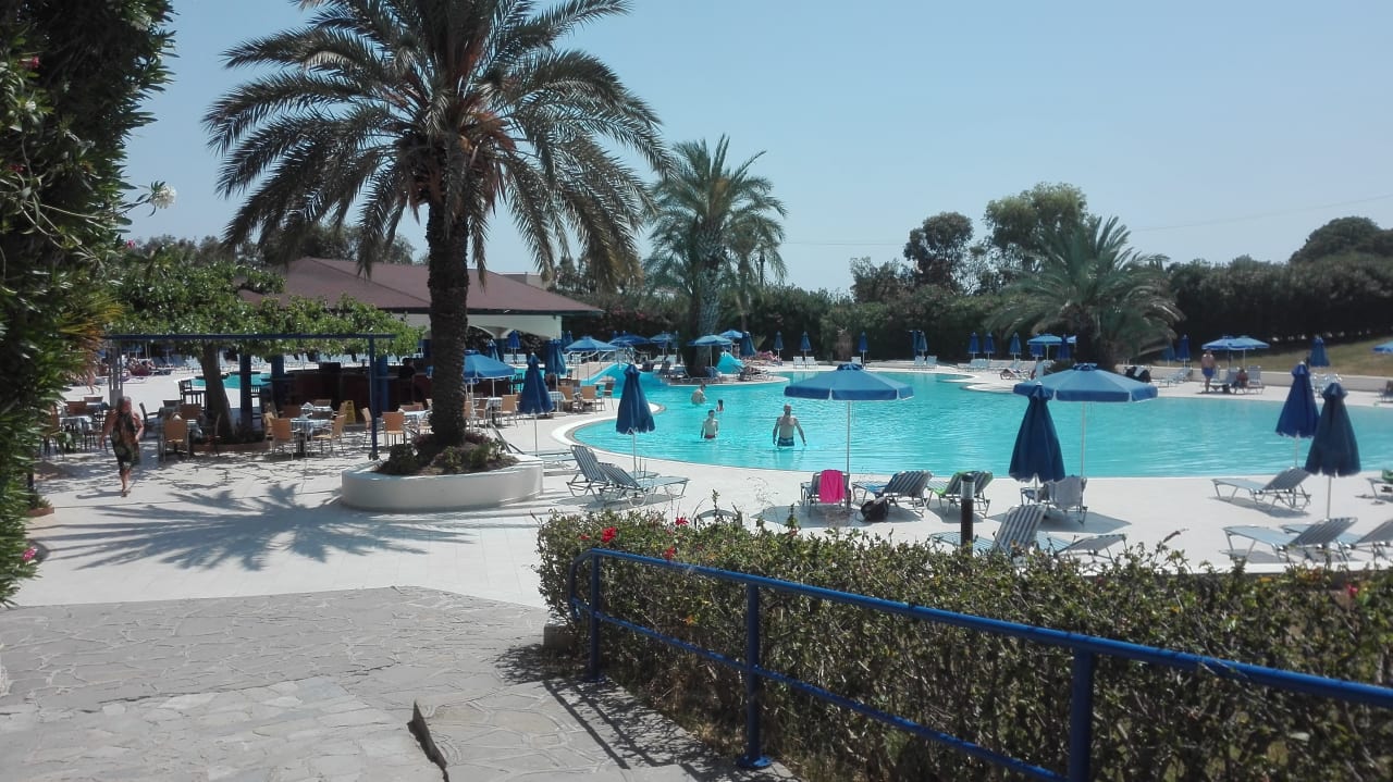 Pool Kresten Palace Hotel