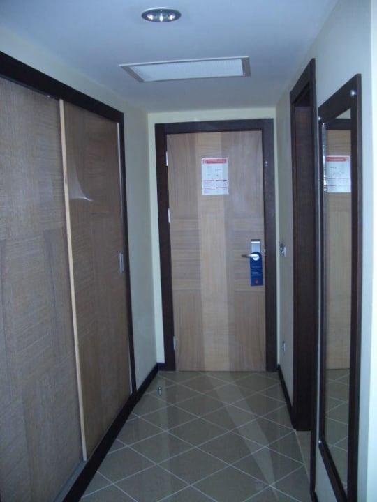 Zimmer Royal Wings Hotel