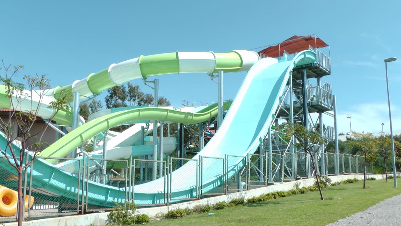 Rutschen Club Grand Side