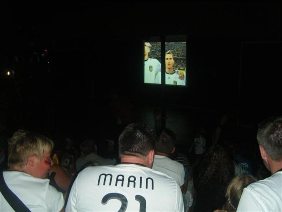 Public Viewing im Amphietheater Hane Family Resort
