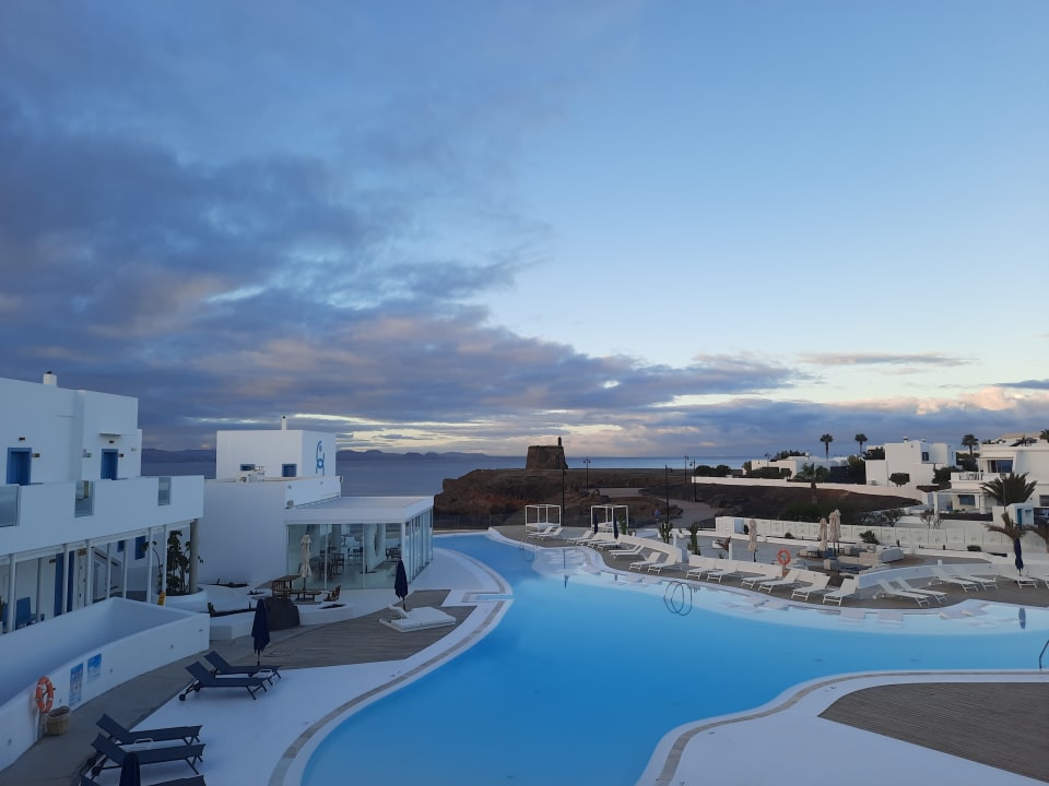 Ausblick CalaLanzarote Suites Hotel - Adults Only