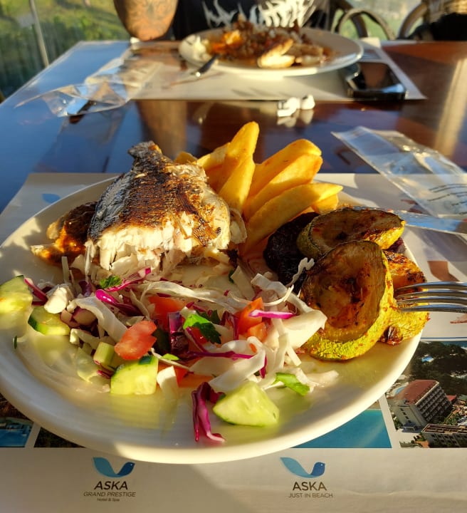 Gastro Aska Hotel Just in Beach