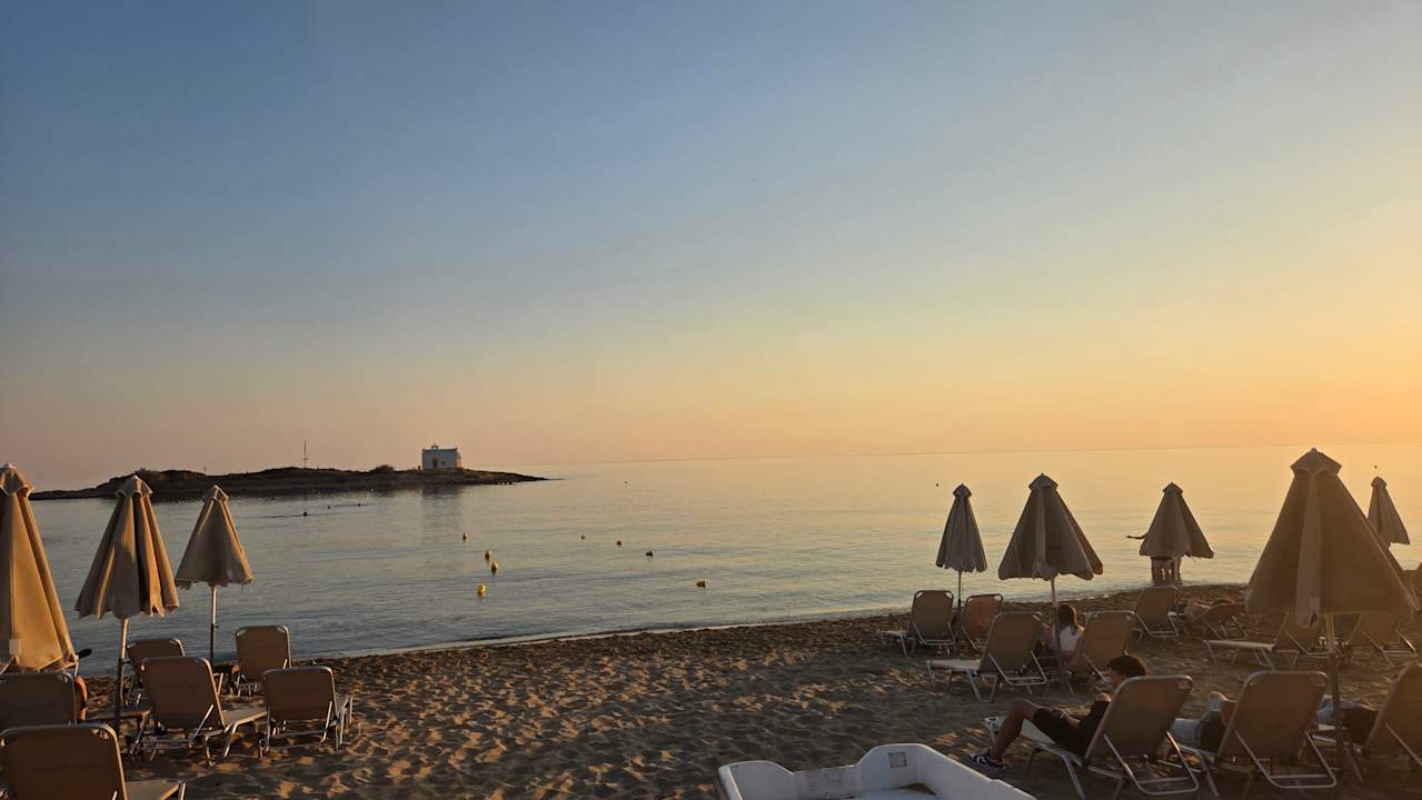 Strand High Beach Resort