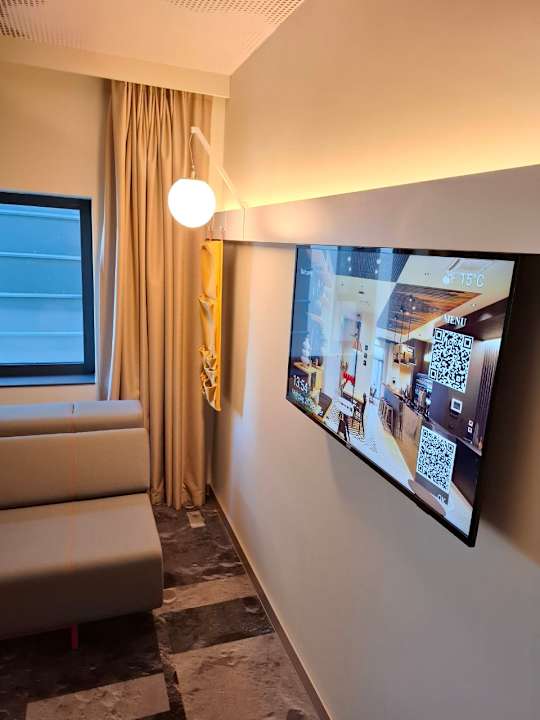 Zimmer ibis Lviv Center