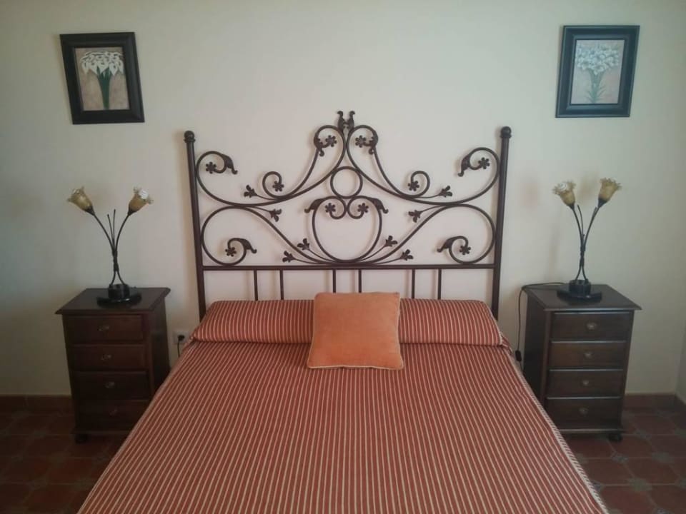 Familiar Hotel Vega De Cazalla