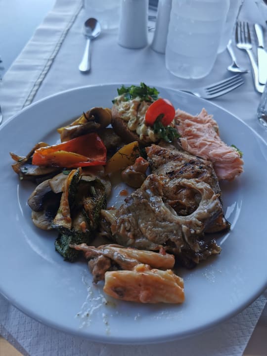 Gastro Hotel Kalithea Horizon Royal