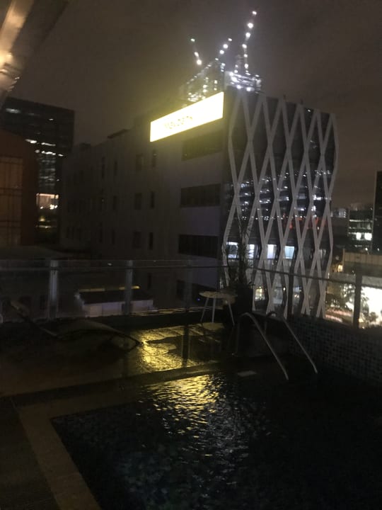 Pool Ibis Budget Singapore Clarke Quay