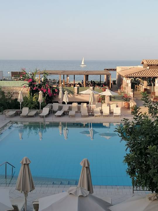 Pool Silva Beach Hotel