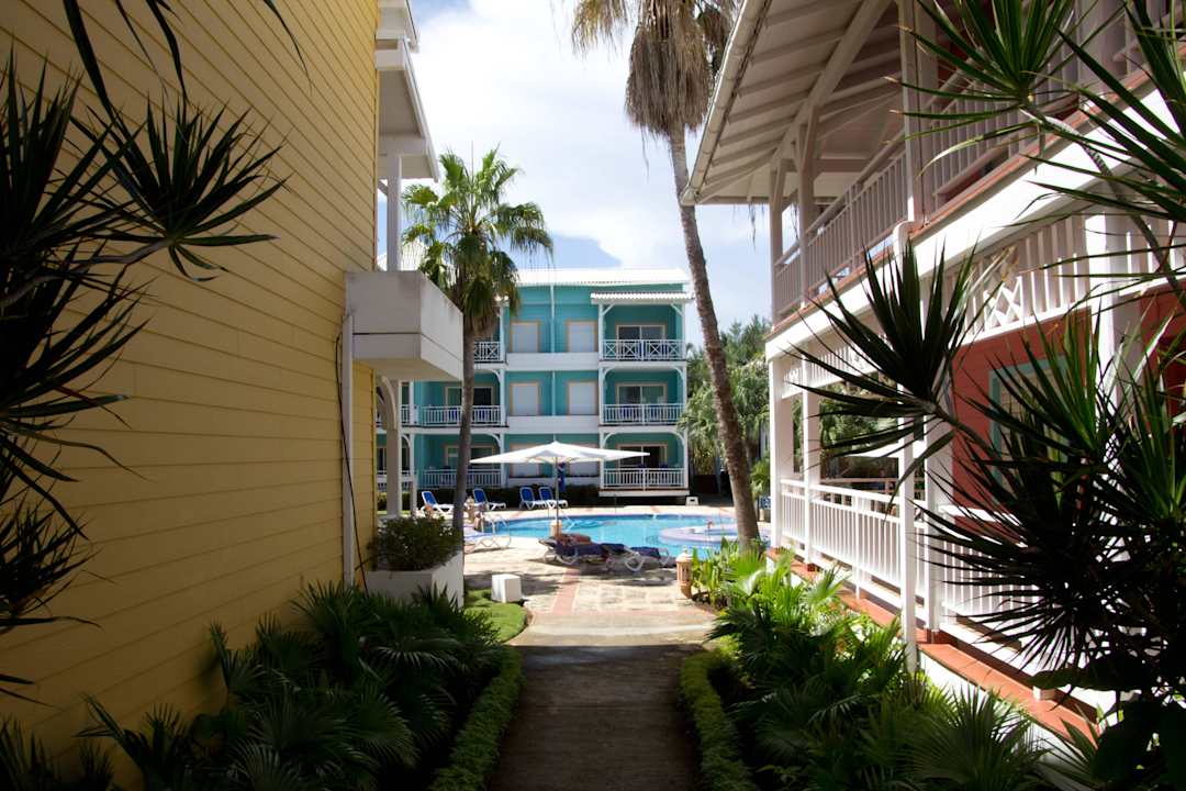Kleiner ruhiger Neben-Pool Royalton Hicacos Resort & Spa - Adults only