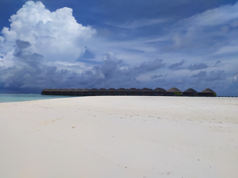Strand Meeru Maldives Resort Island