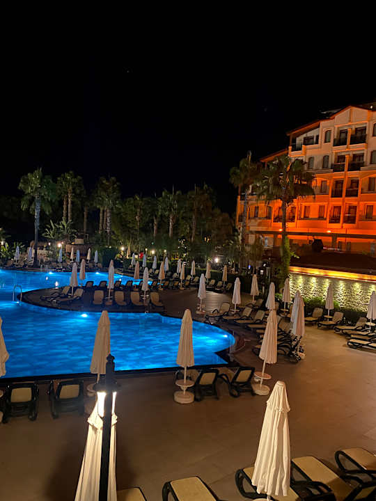 Pool Bella Resort & Spa