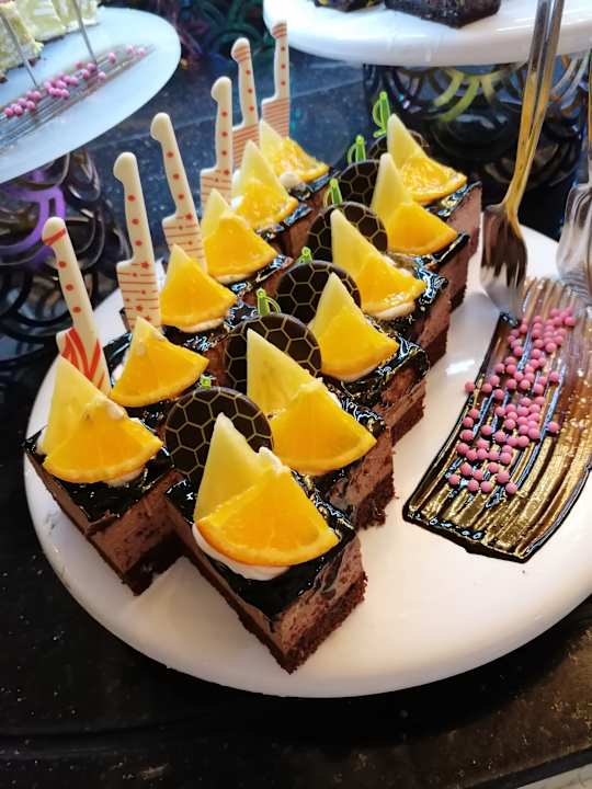 Gastro Side Royal Palace Hotel & Spa