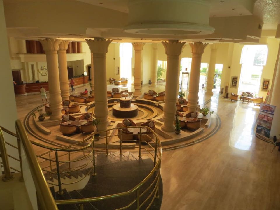 Lobby Coral Hills Resorts & SPA