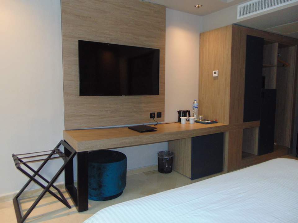 Zimmer Hotel Golden Tulip El Mechtel