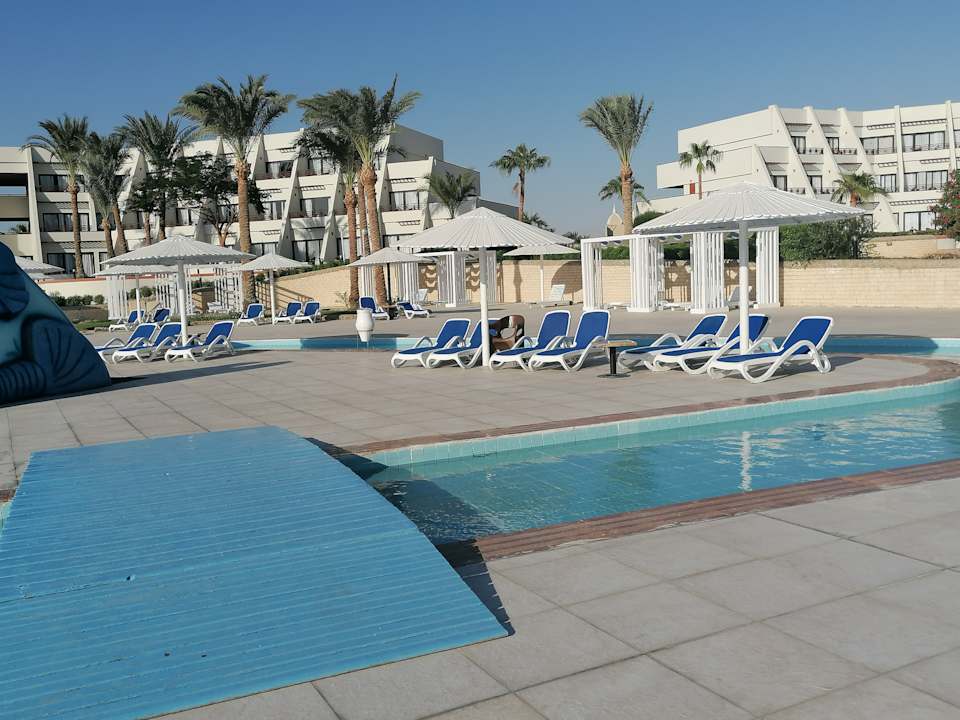 Pool Pharaoh Azur Resort