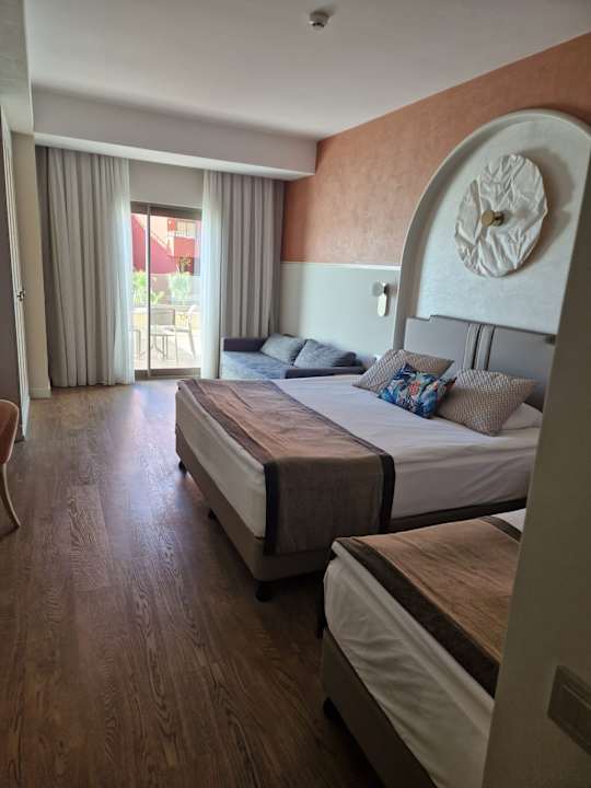 Zimmer Fame Residence Lara & Spa