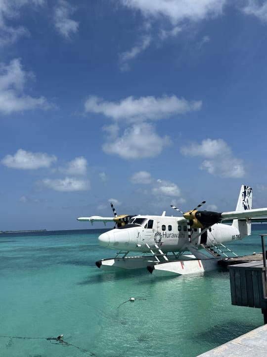 Strand Kuredu Island Resort & Spa