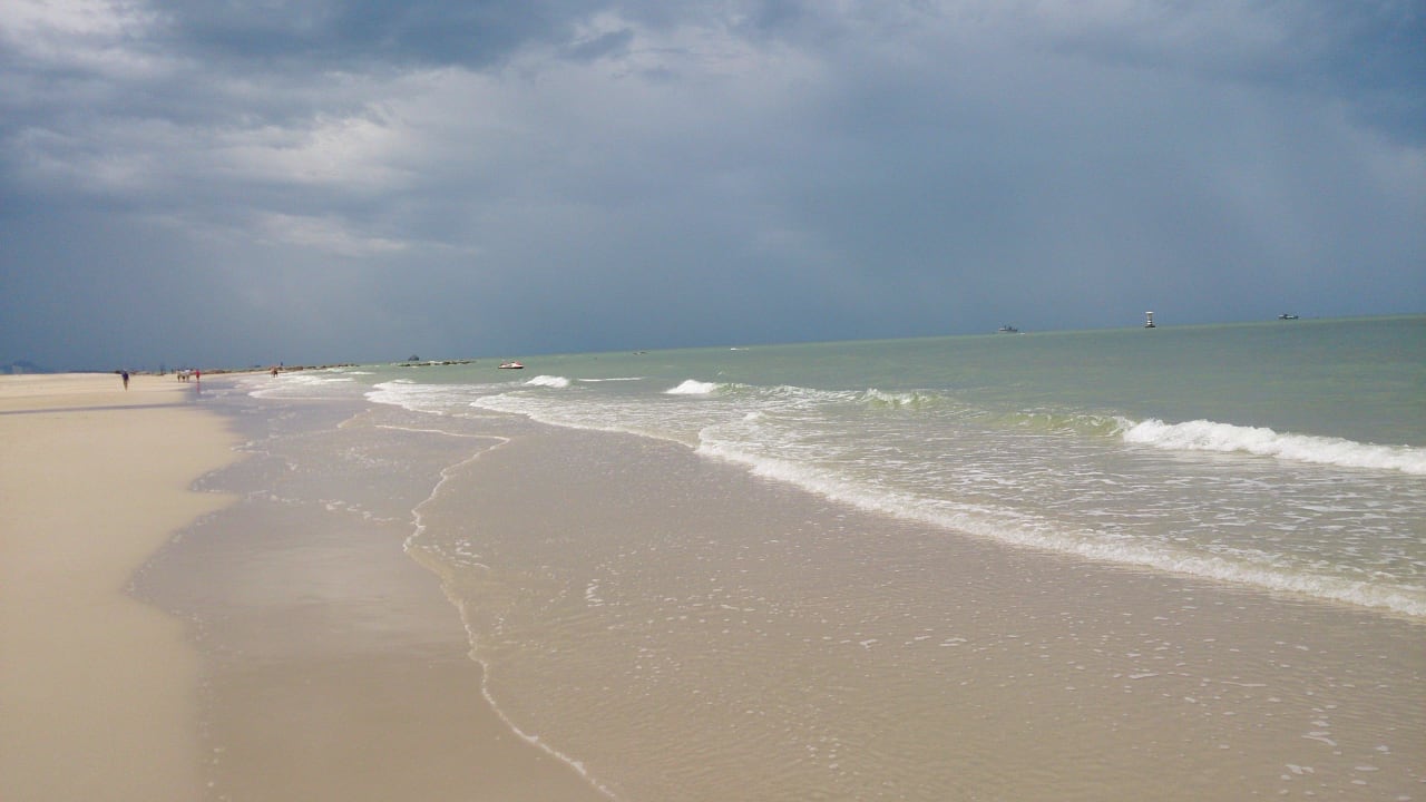 Strand  Cape Nidhra Hotel Hua Hin