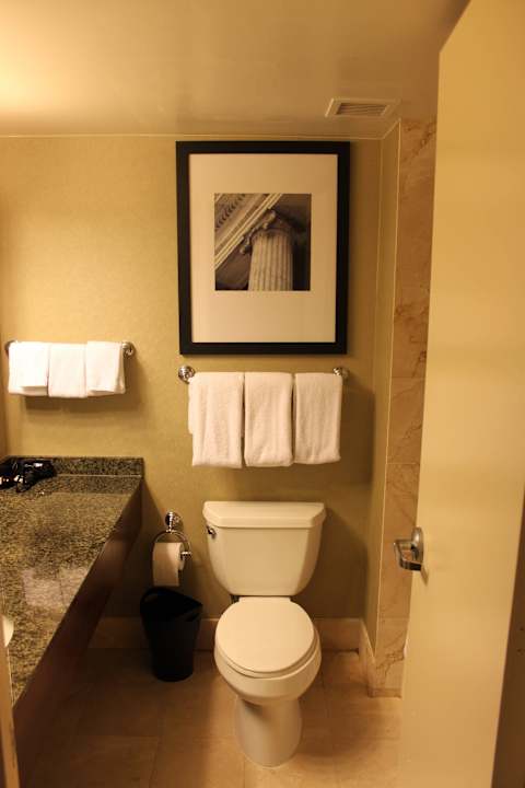 Blick ins Bad Sheraton Philadelphia Downtown Hotel