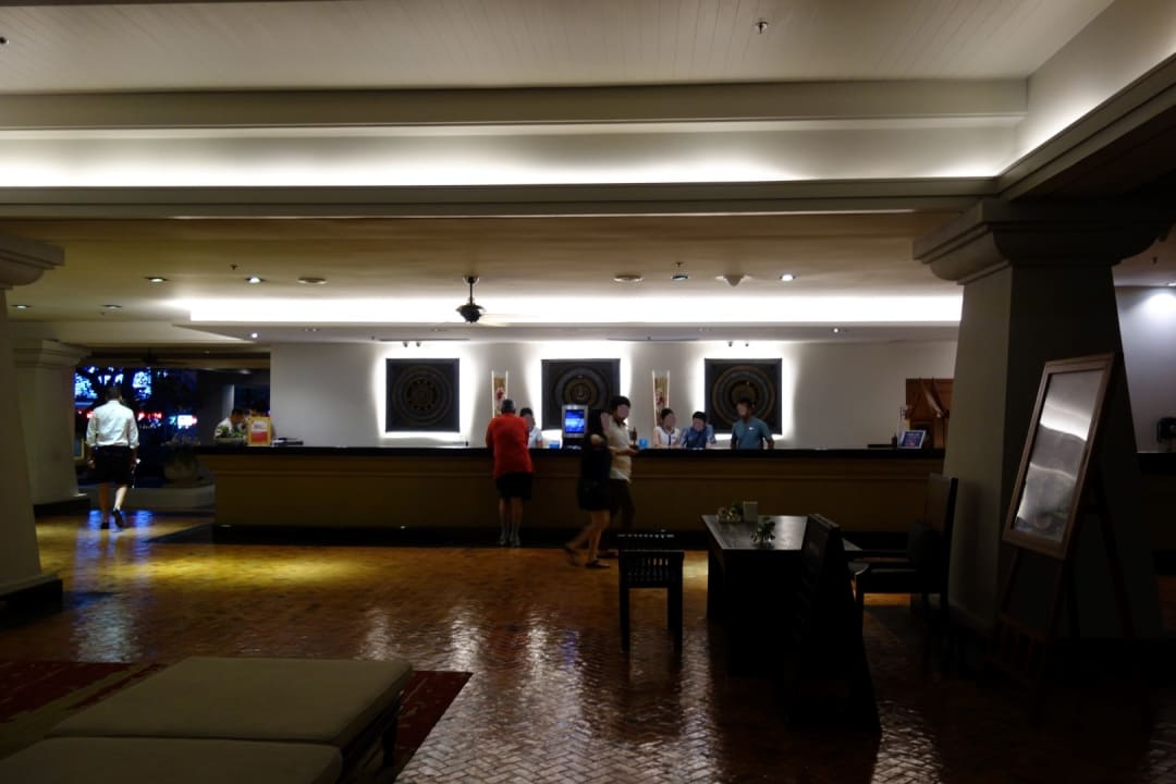 Lobby Avani Pattaya Resort