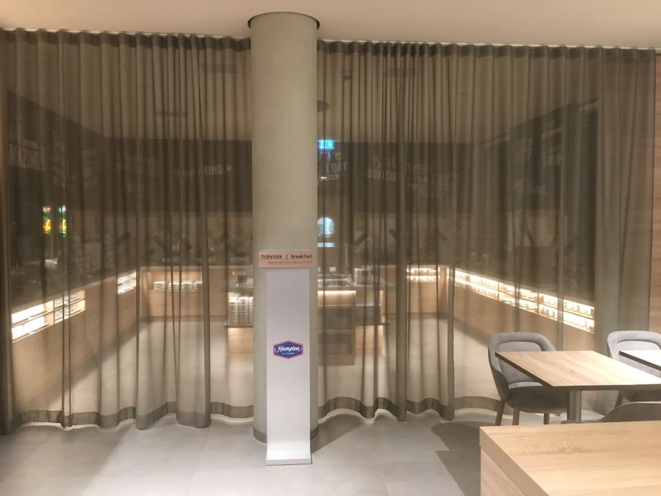 Gastro Hampton By Hilton Frankfurt Airport