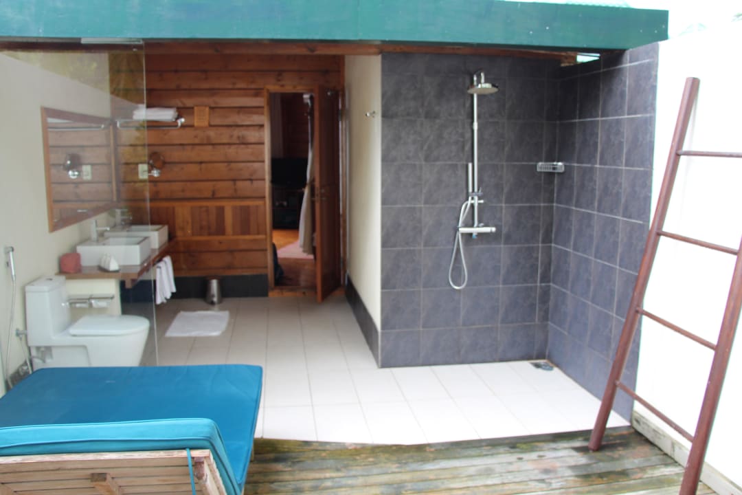 Offenes Bad Wasser Villa am Strand Nr. 513 Meeru Maldives Resort Island