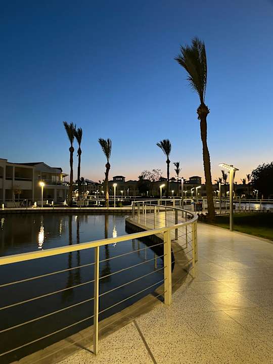 Gartenanlage Pickalbatros Dana Beach Resort - Hurghada