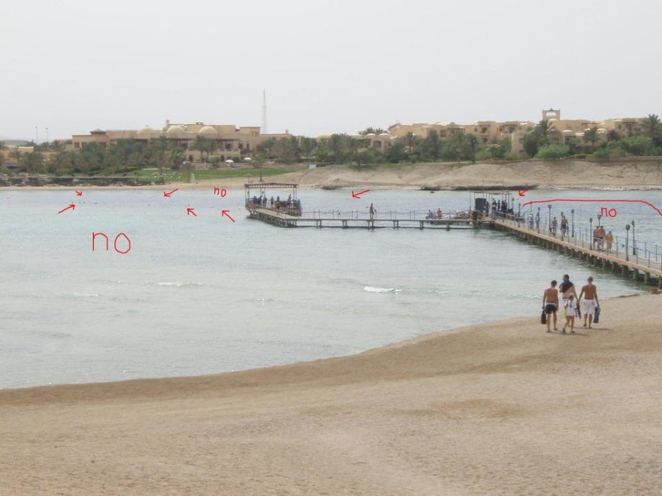 Bucht mit Asperrung Jaz Dar EL Madina