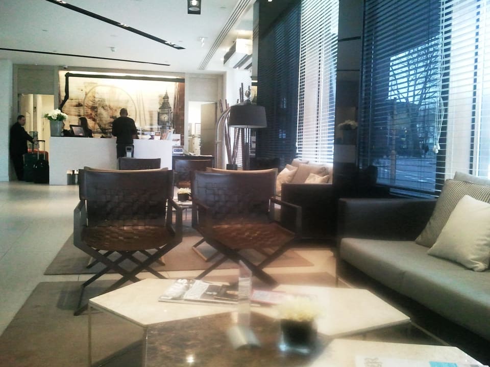 Lobby Hotel H10 London Waterloo