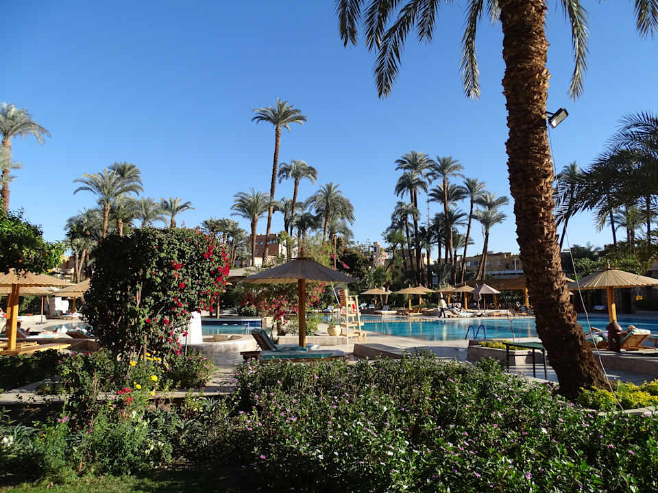 Pool Sofitel Winter Palace Luxor & Pavillon Winter Luxor