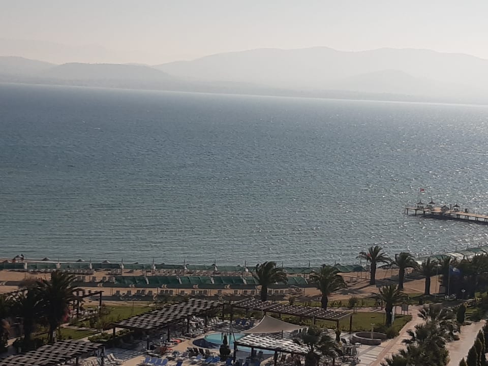 Strand Venosa Beach Resort & Spa