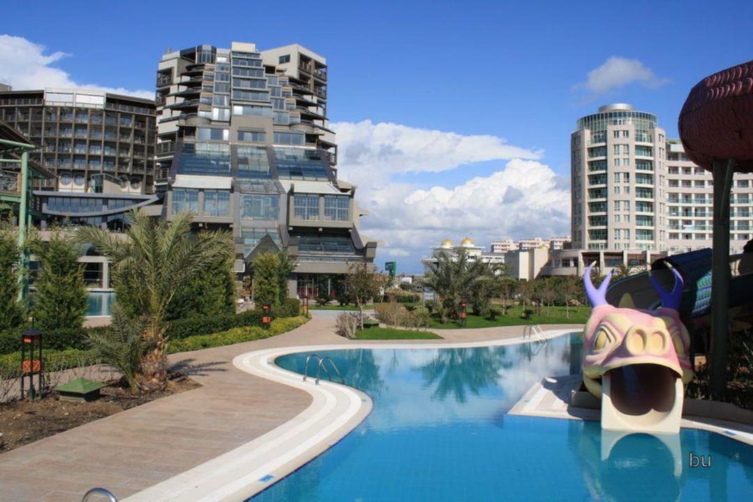 Kinderpool mit Drachen Limak Lara Deluxe Hotel & Resort