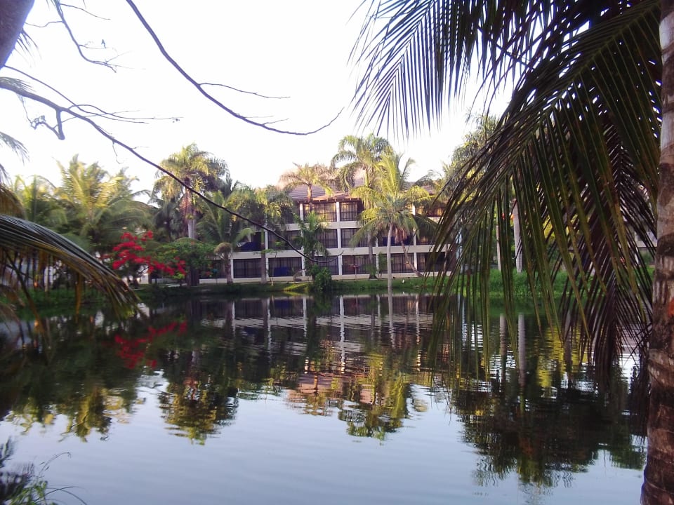 Hinteransicht Wohngebäude Villas Bavaro Resort & Spa