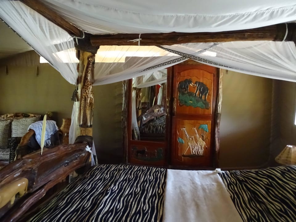 Zimmer Deluxe zum Wohlfühlen Royal Mara Safari Lodge