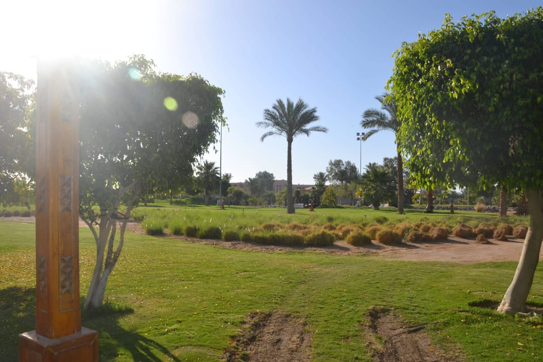 Auf dem Weg zum Strand Steigenberger Aqua Magic