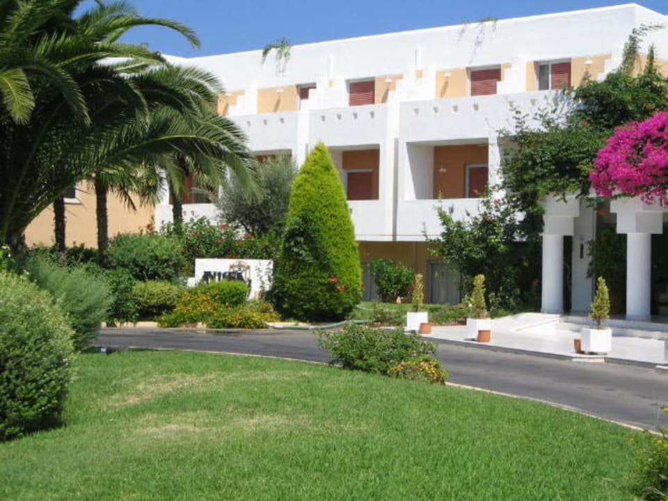 Hotel Außenansicht Anissa Beach & Village