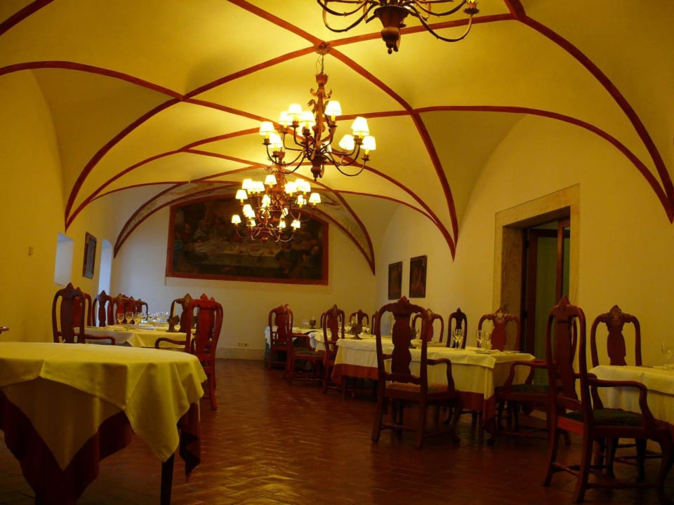 Kreuzgewölbe des Restaurants Pousada Convento Vila Viçosa