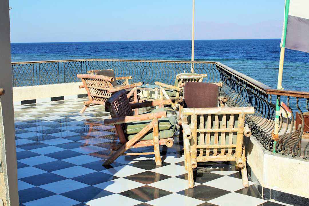 Терасса второго этажы Hotel Dahab Bay