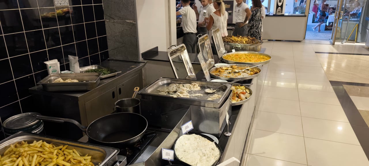 Gastro Can Garden Resort