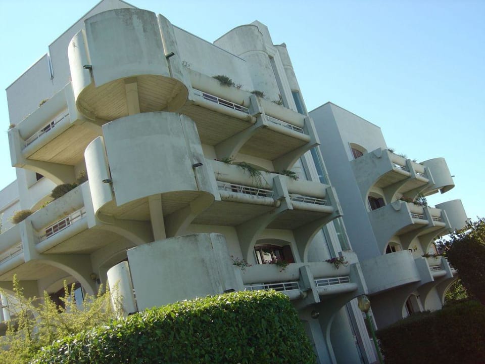 Gebäude mit Apartments Hotel Falcone