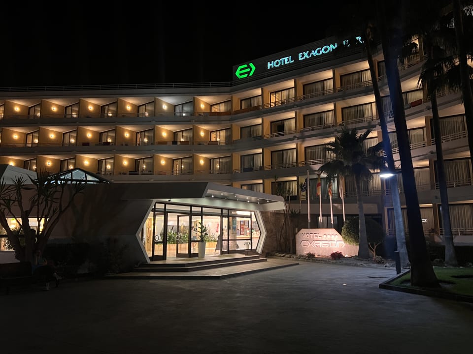 Außenansicht Hotel Exagon Park