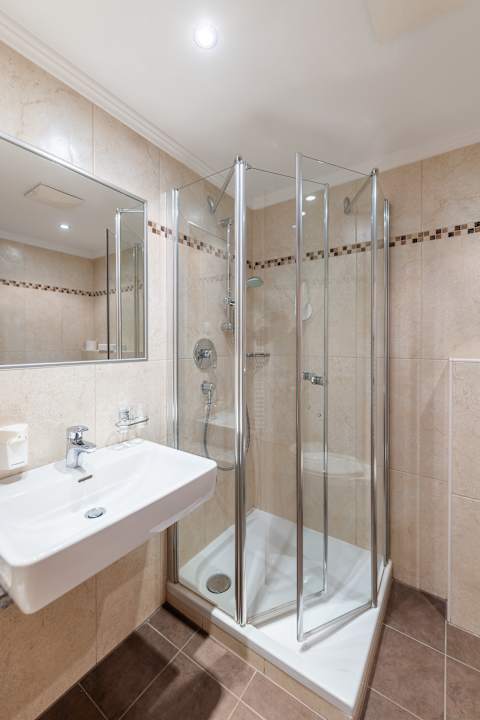 Zimmer Hotel Almhof Lackner