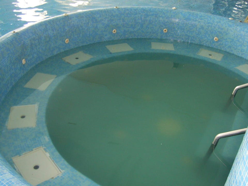 Whirlpool - die Zweite Djerba Castille