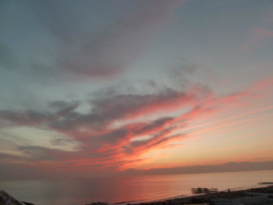 Sonnenuntergang in der Bucht von Antalya Voyage Belek Golf & Spa