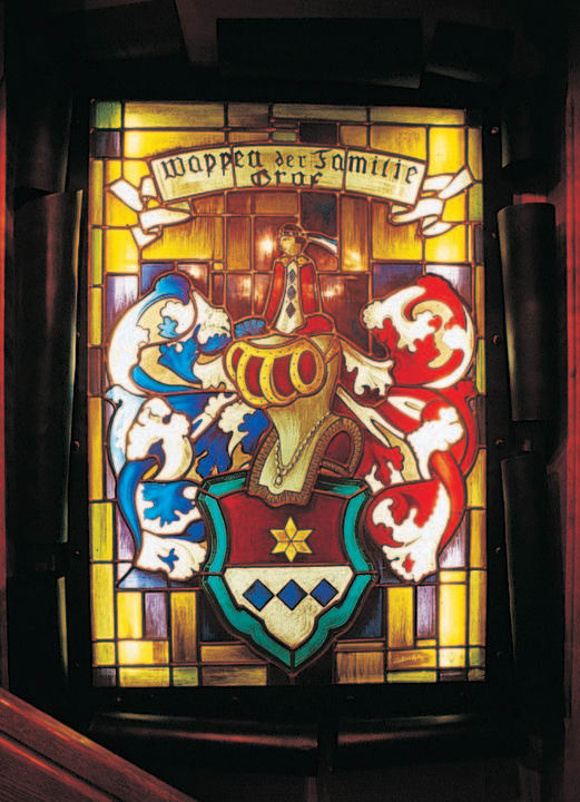 Wappen der Familie Graf Hotel Restaurant Hirsch