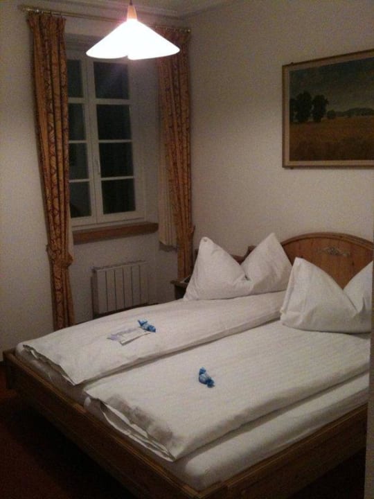 Doppelbett Hotel Bad Bubendorf